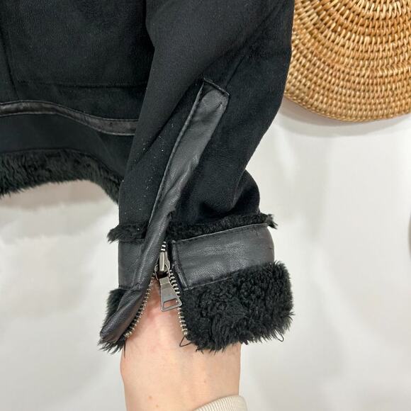 Express Neutral Black Faux Suede Fur Zip Up Moto Jacket Coat Medium Buckle - Picture 5 of 10
